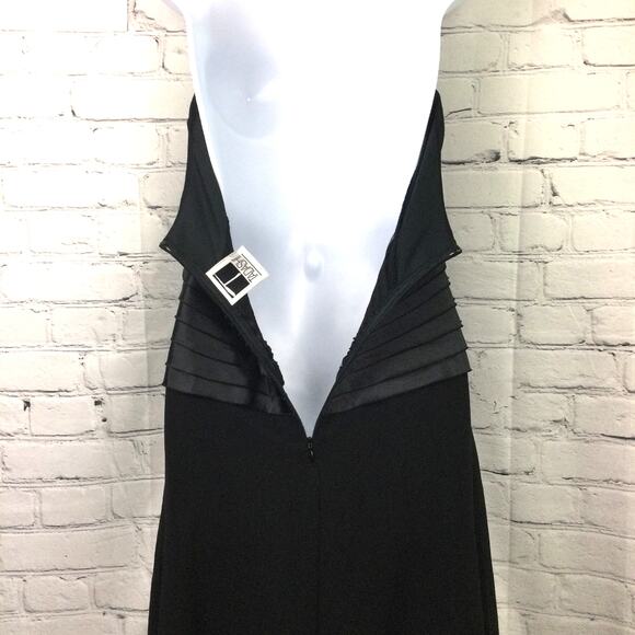 Tadashi Silk Halter Black Midi Open back Holiday Party Classy Cocktail Dress 8 - Picture 7 of 12